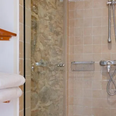 Practico Apartamento En El Casco Antiguo De * Girona